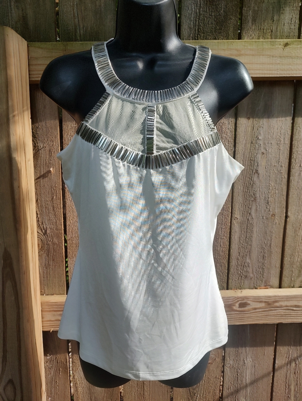 🏵️ Caché VTG White Mesh Metallic Beaded Going Out Top NWT
